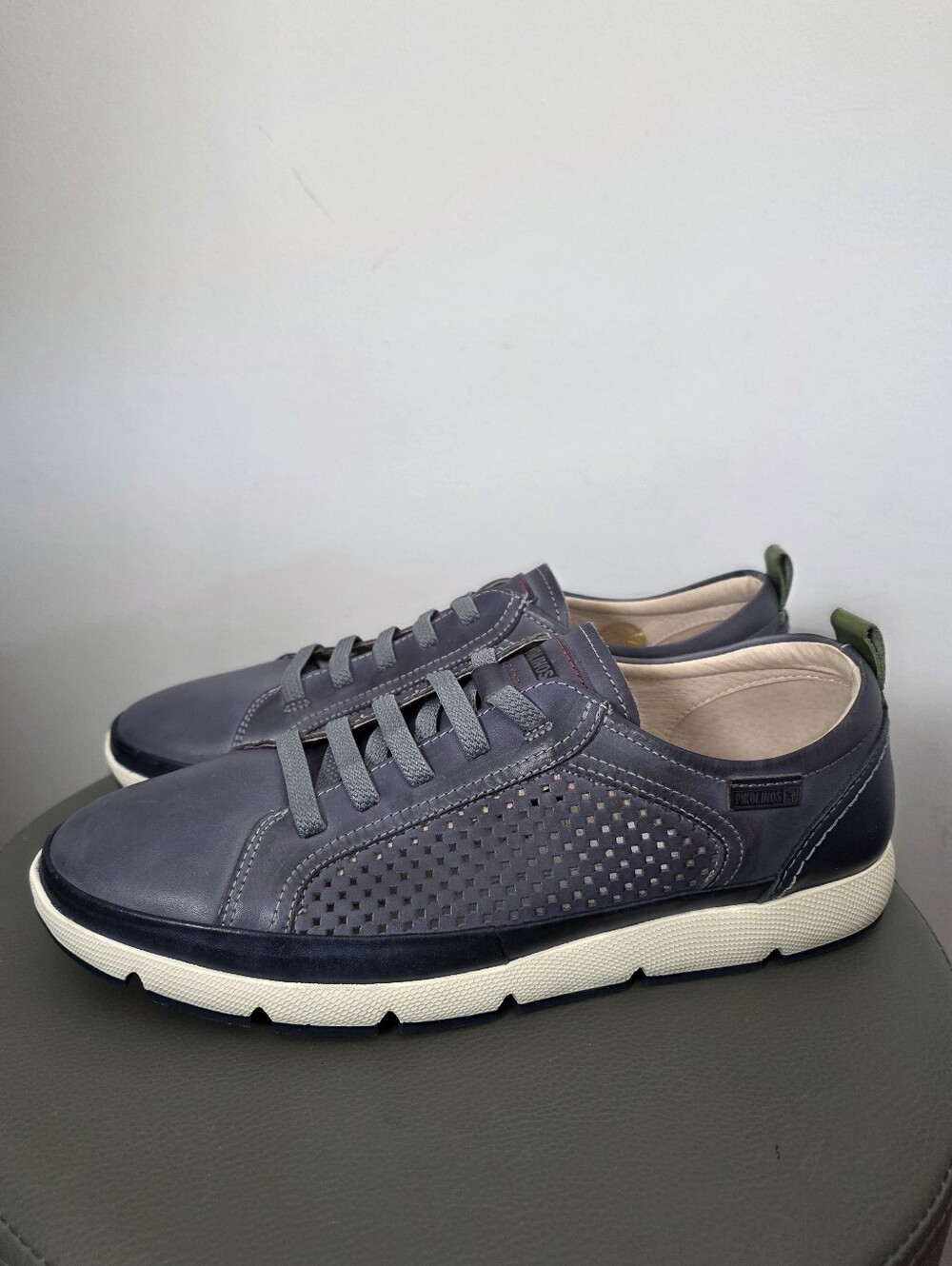 Pikolinos Leather Sneakers Blue Perforated Lace Up Casual Walking Shoes Men's 8